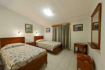 هتل Villa Diamond