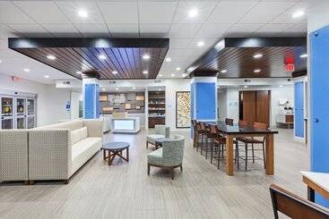 فندق Holiday Inn Express & Suites   Coffeyville, An Ihg