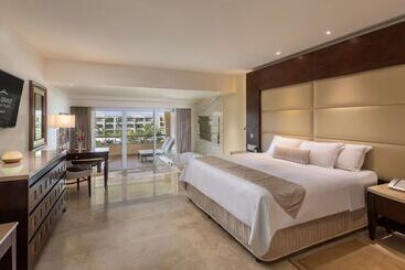 هتل Moon Palace The Grand Cancun - All Inclusive