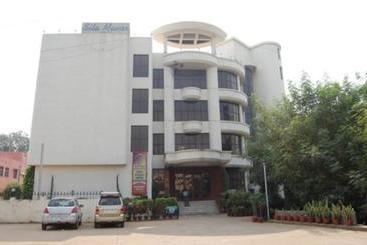 هتل Sita Manor