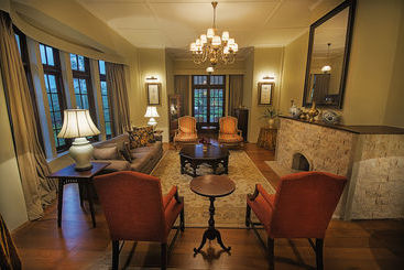 پانسیون Mandira Dickoya Bungalow