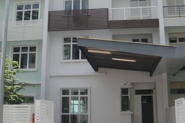 관광객 아파트 Shamrock Beach Villas Penang Seaview