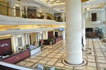 هتل Golden Plaza International
