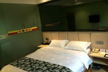 Super 8 Hotel Fuzhou Mawei Luo Xing Ta