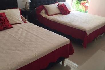 هتل Tobuna Suites
