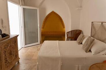 פנסיון Zahra Superior Suite With Private Pool