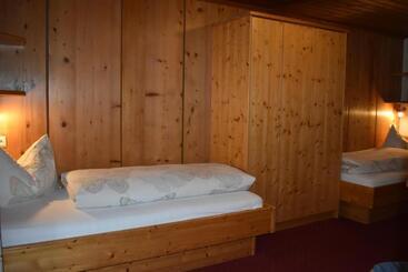Romy S B&b