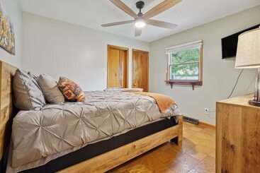 کلبه Utica Vacation Home ~ 12 Mi To Denison University!