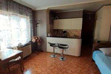 تختخواب و صبحانه Guest House Khatuna