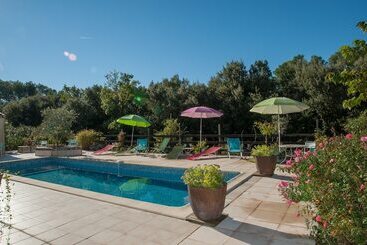 Bed and Breakfast Le Mas Pinede