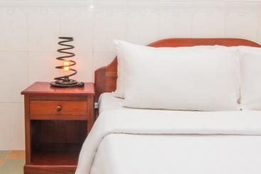 هتل Lodestar Hostel Siem Reap