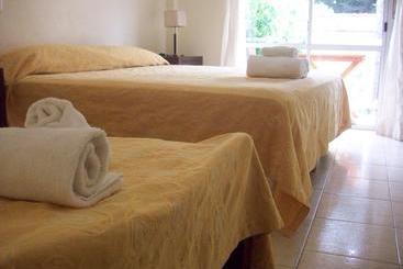 هتل Hosteria & Spa Las Glicinas