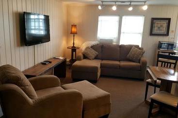 Parker's River Motel