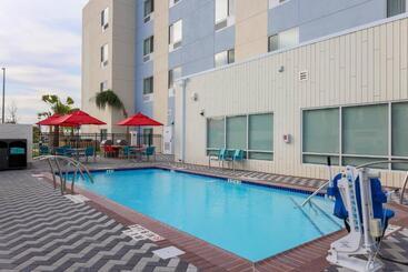هتل Towneplace Suites By Marriott Mcallen Edinburg