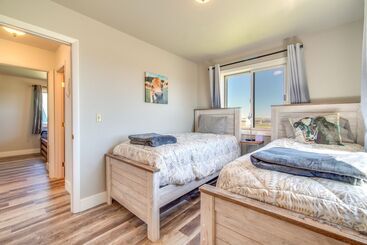 茅舍 Bright Wyoming Retreat W/ Deck & Mountain Views!