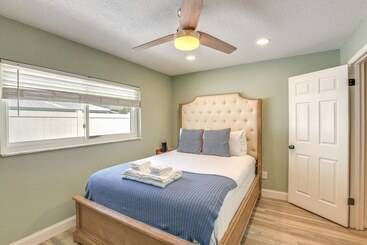 بيت ريفى Vero Beach Vacation Rental: Pool & Putting Green!