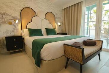 Hotel Estefania Boutique Suites