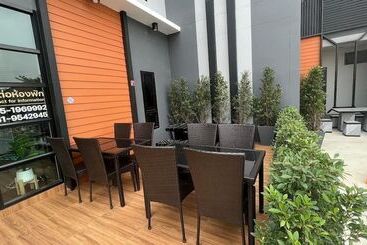 בית מלון כפרי Korner Grand