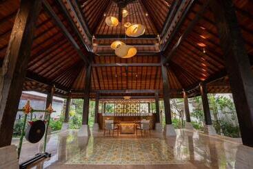 酒店 Anandadara Ubud Resort & Spa