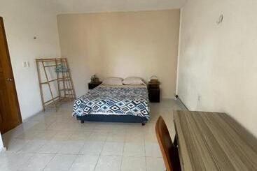هاستل Hostal Cuca Macuca