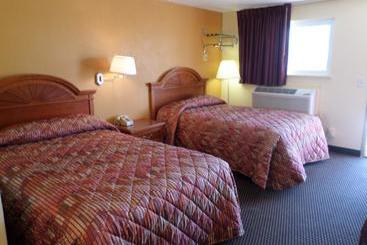 호텔 Camelot Inn Elyria