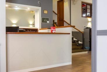 هتل Hostal El Rincón