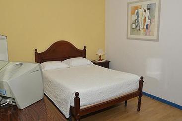 Отель Pensao Astoria