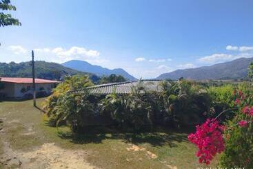 هتل Altos Del Reposo Casa Campestre