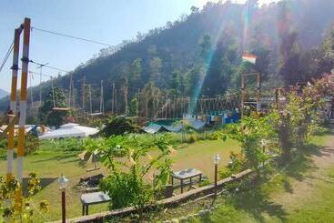 مبيت وإفطار Jugnoo Camps By Uk07hotels