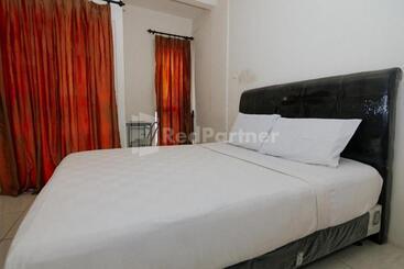 هتل Redliving Apartemen Skylounge Tamansari Vanez Room
