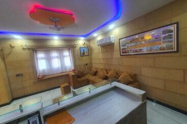 فندق Zam Zam And Restaurant