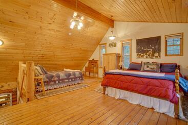 بيت ريفى Donnelly Cabin W/ Private Deck: Near Lake Cascade!