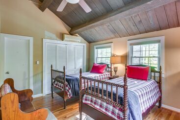 コテージ Well Appointed Boone Home W/ Hot Tub + Gas Grill