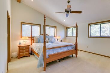 بيت ريفى West Virginia Home W/ Deck On Golf Course