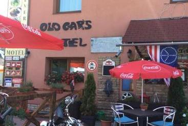 هتل Old's Car Zimmer & Apartment Vermietung