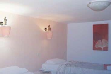 هتل آپارتمان Casa Hotel & Hammam Spa