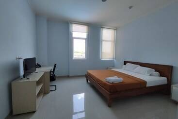 בית מלון כפרי Sutha Inn Syariah