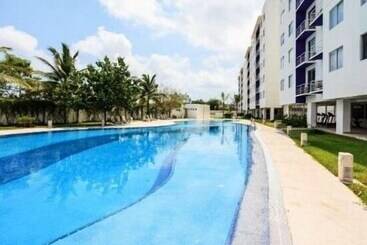 هتل Condo Esmir