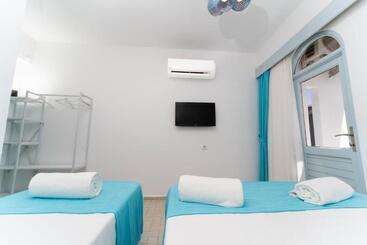 هتل Kemer Royal Beach