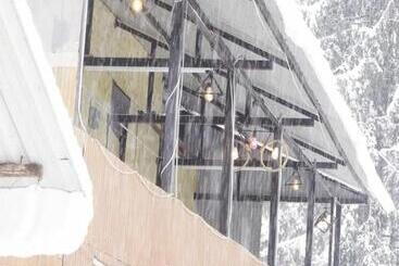 ホテル Snow Moon Cafe & Resort