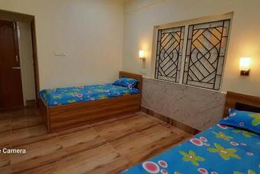 Pension Laxmi Niwas, Salt Lake, Kolkata, 10mins From Sector 5