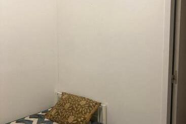 Hostel Auberge