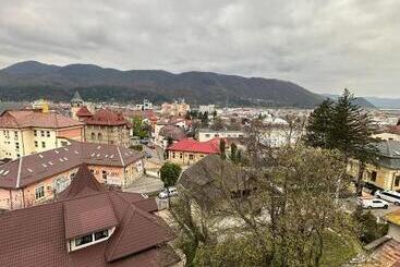 פנסיון Panoramic