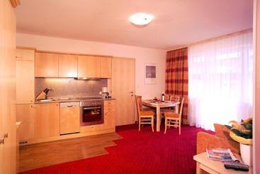 هتل Apart Falkner Resort