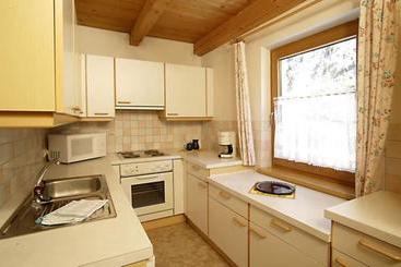 هتل Apart Falkner Resort