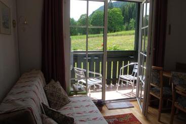 هتل Apartments Geistlinger