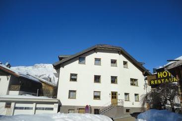 هتل Appartements Klapeer