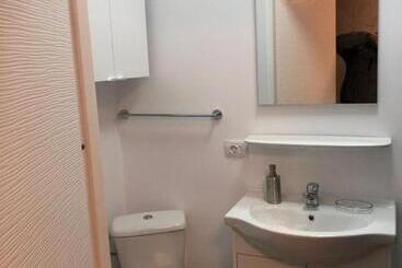 پانسیون Camere In Regim Hotelier