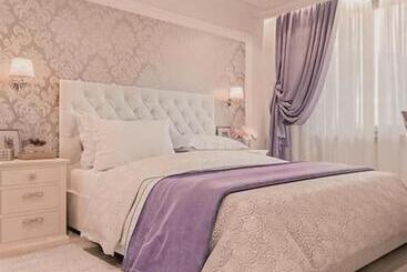 פנסיון Doodfamily77