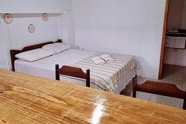 ホテル Suite Farol Do Arvoredo